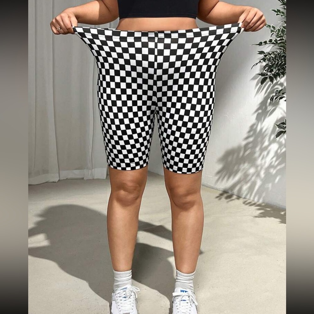 Checkered Bike Shorts - Picture 4 of 7